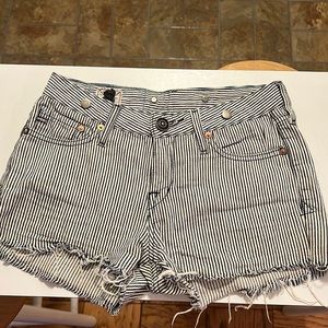 Low-rise railroad cut-off denim shorts size 26